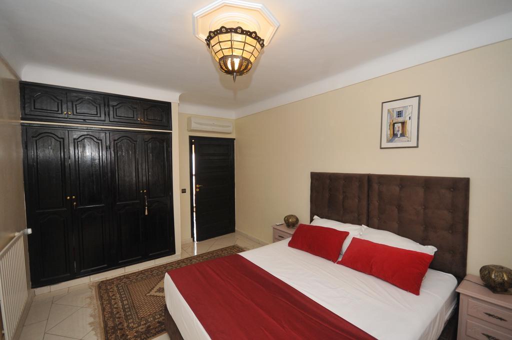 Dar Mezouar Aparthotel Marrakesh Exterior photo