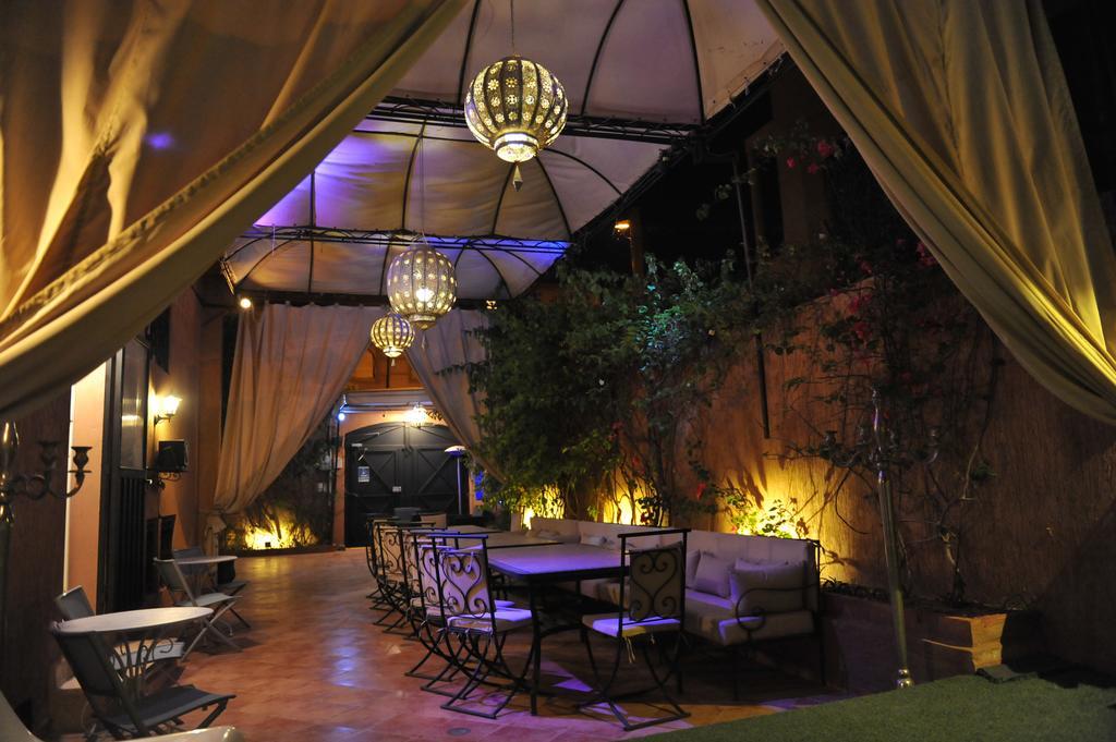 Dar Mezouar Aparthotel Marrakesh Exterior photo