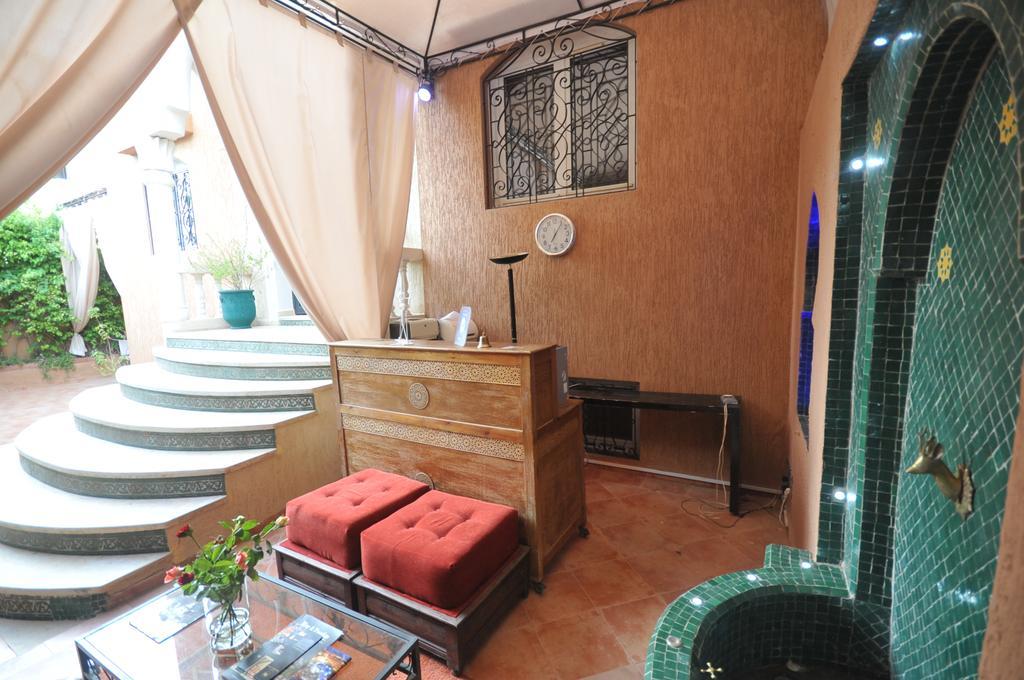 Dar Mezouar Aparthotel Marrakesh Exterior photo