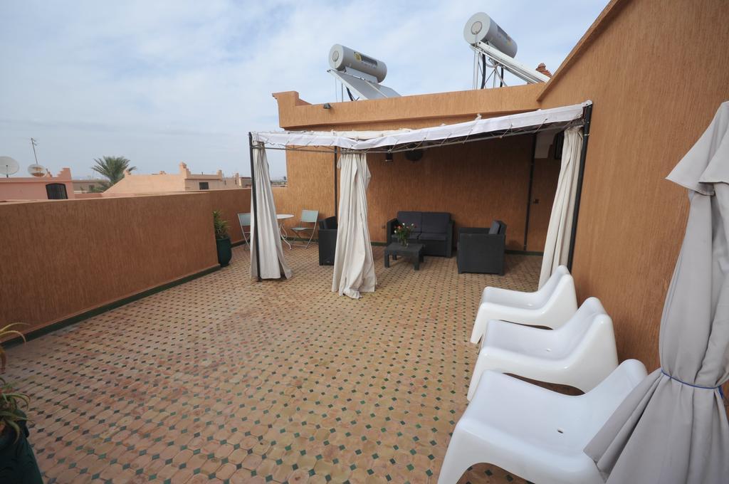 Dar Mezouar Aparthotel Marrakesh Exterior photo