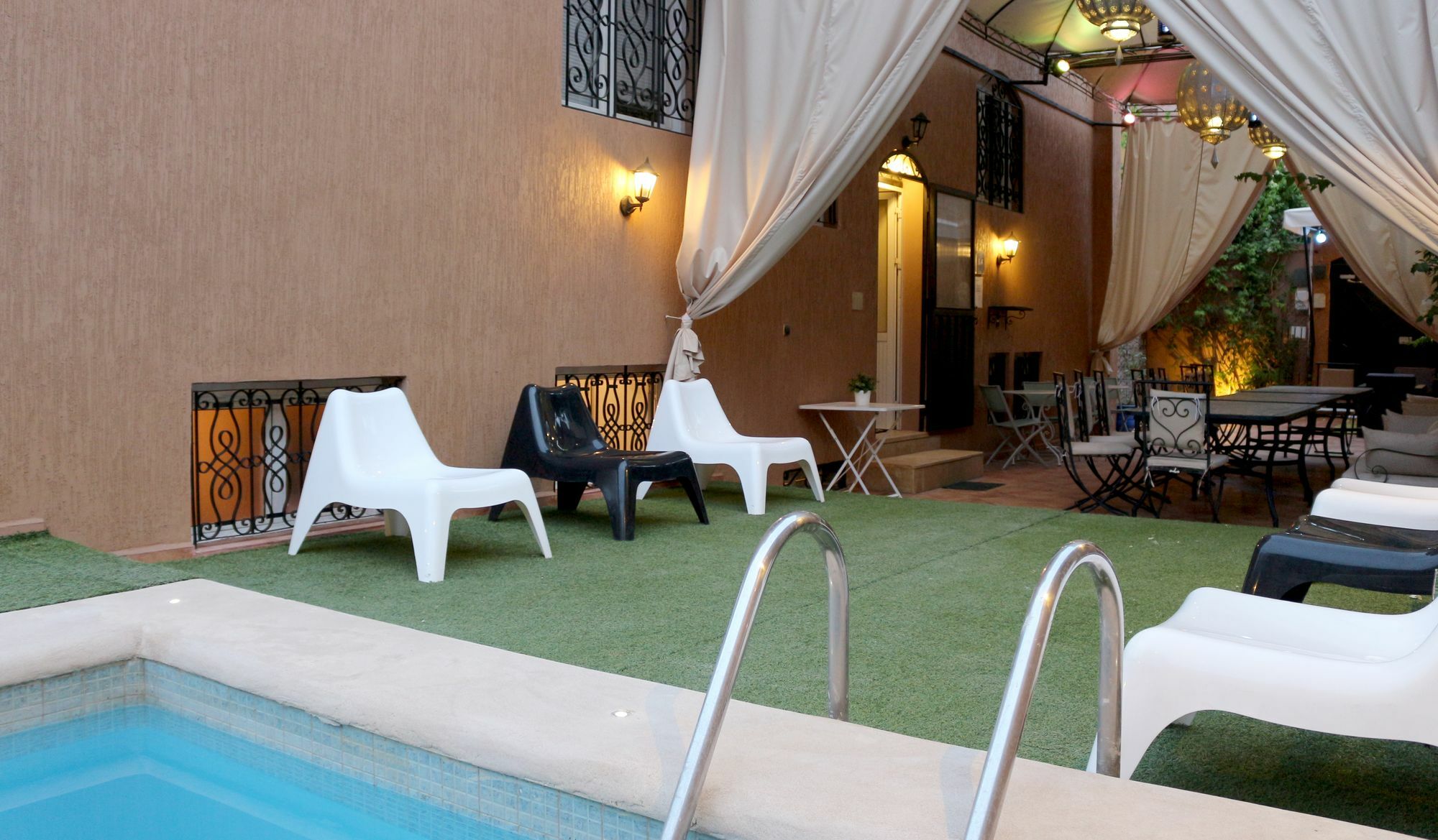 Dar Mezouar Aparthotel Marrakesh Exterior photo